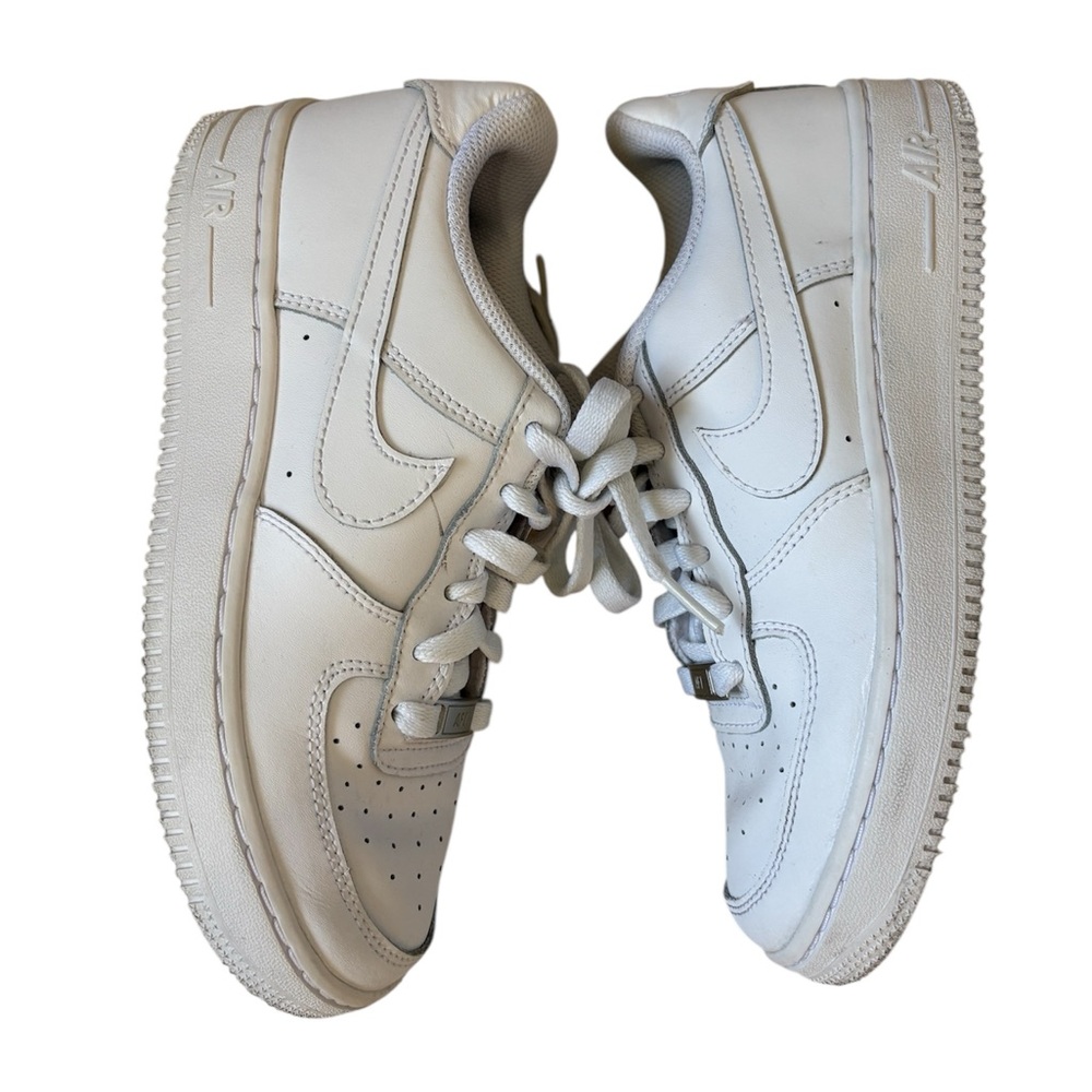 Nike Classic White Air Force 1 Sneakers